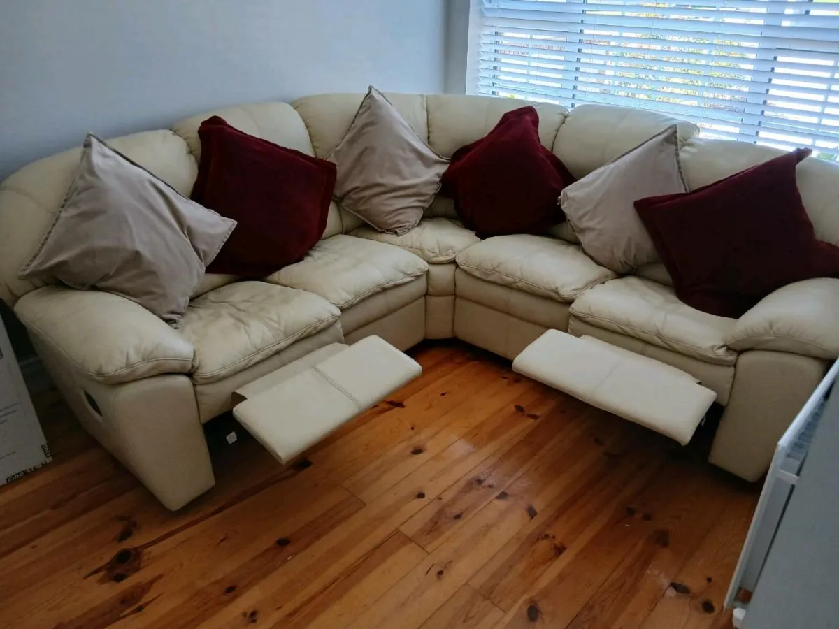 Sofa - Image 3