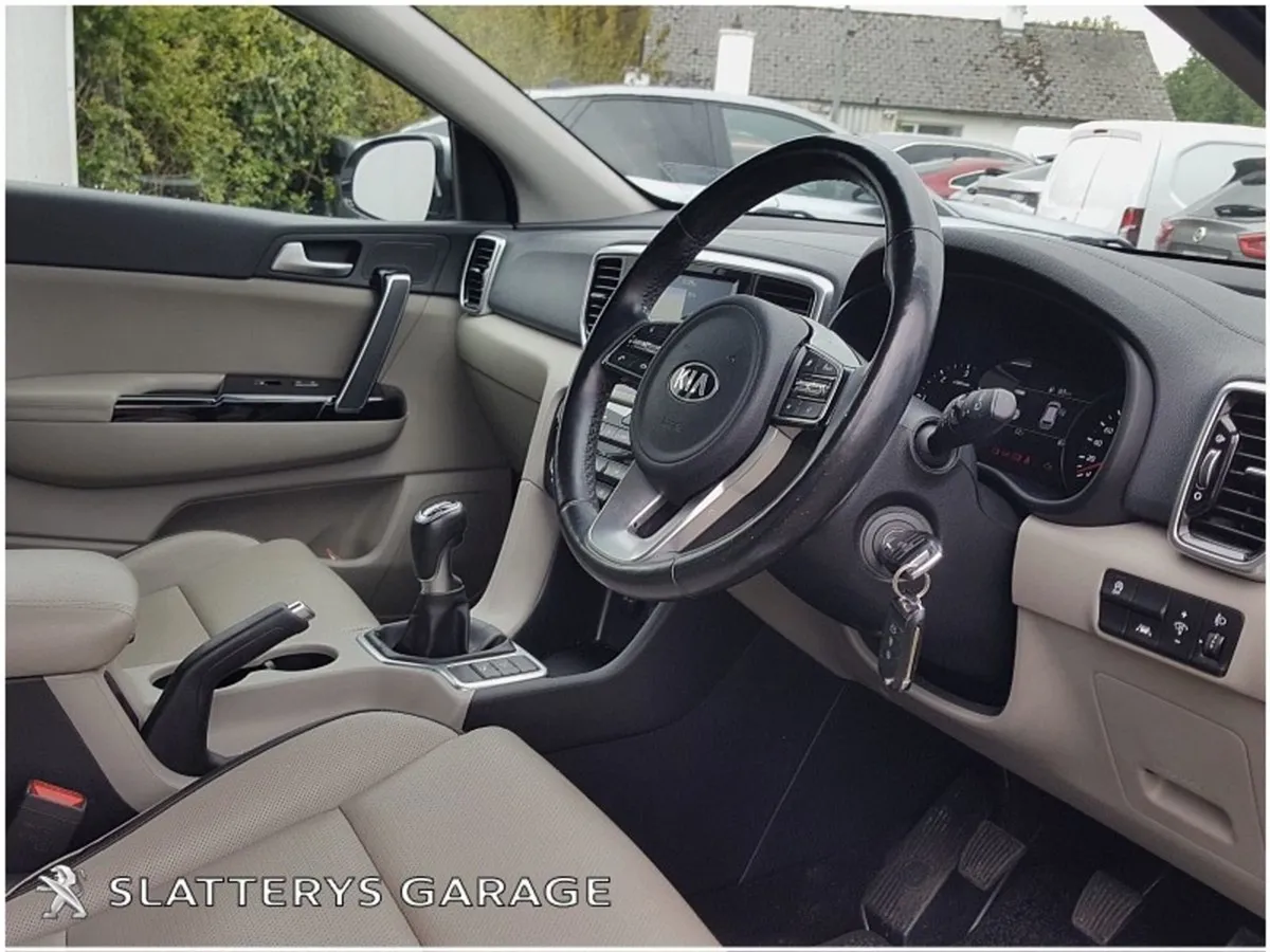 Kia Sportage 1.6 Crdi K3 Leather Heated Seats - Image 4