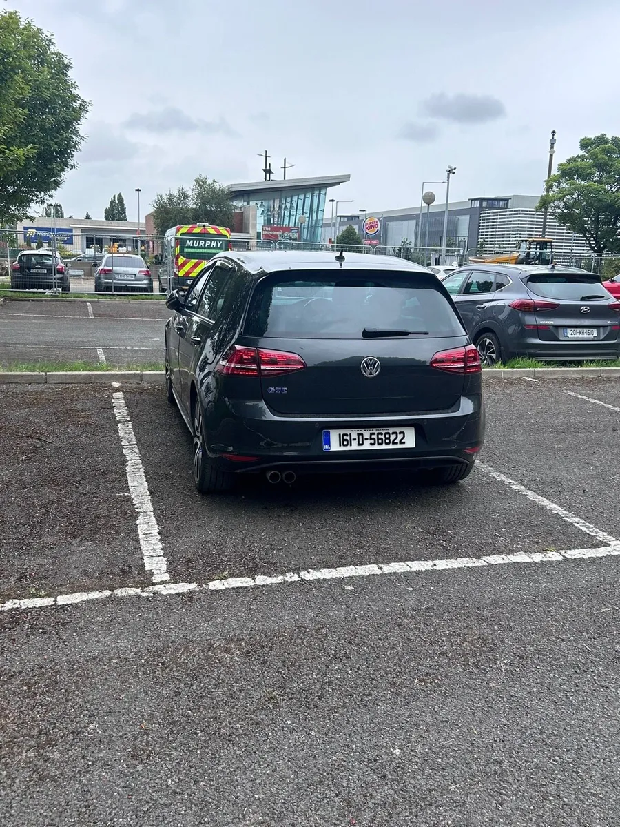 Volkswagen golf gte - Image 2