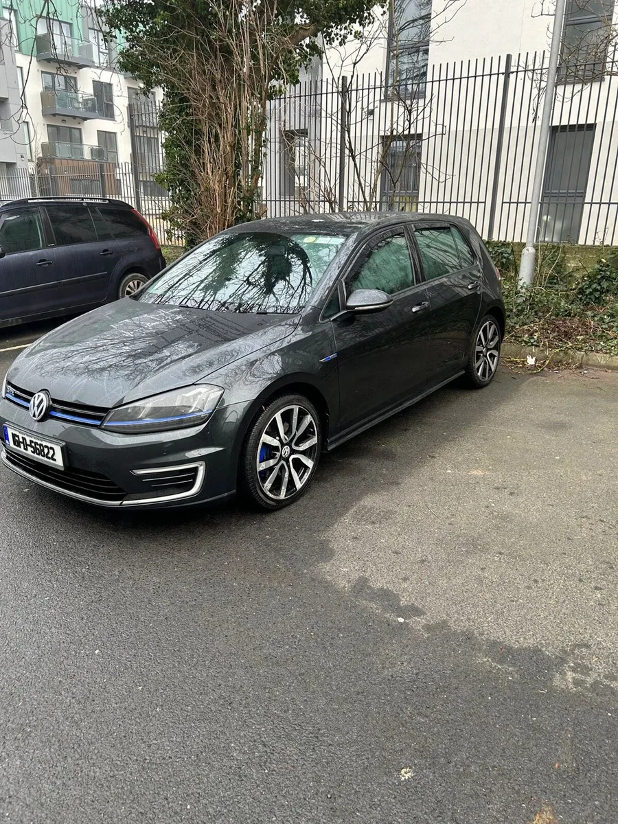Volkswagen golf gte - Image 4