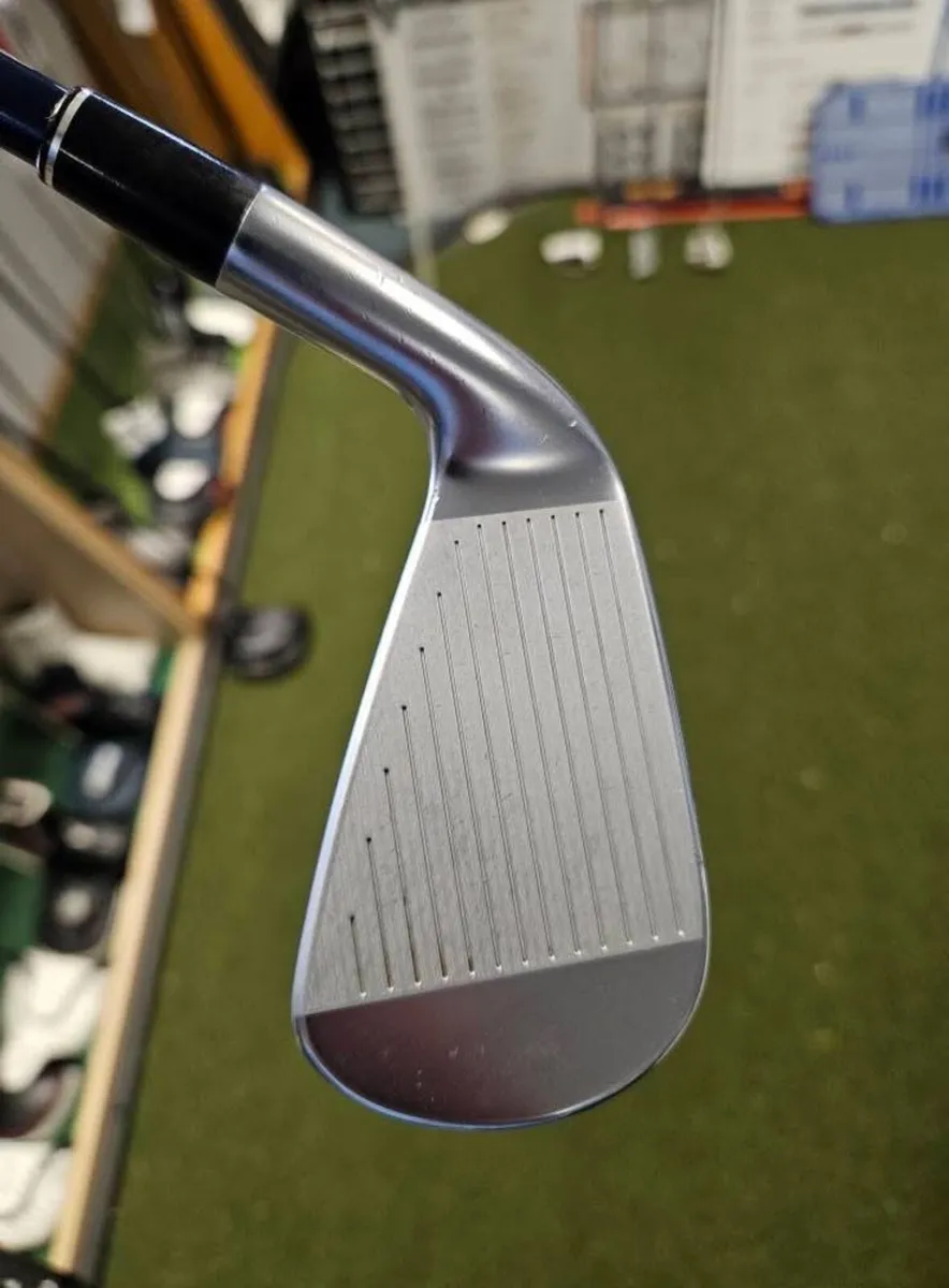 Srixon ZX Forged 2 Iron - Image 4