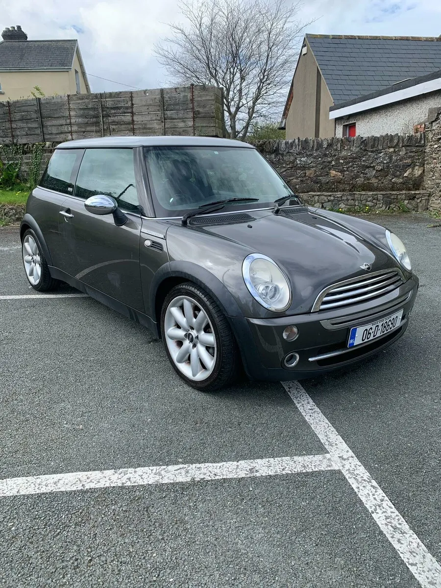 06 Mini Cooper Park Lan model 1.6 Nct till 06/25 - Image 1