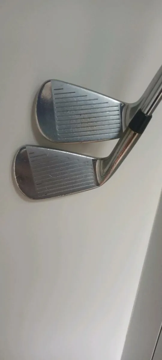 Titleist 710 MB Forged 6 & 7 Iron - Image 2