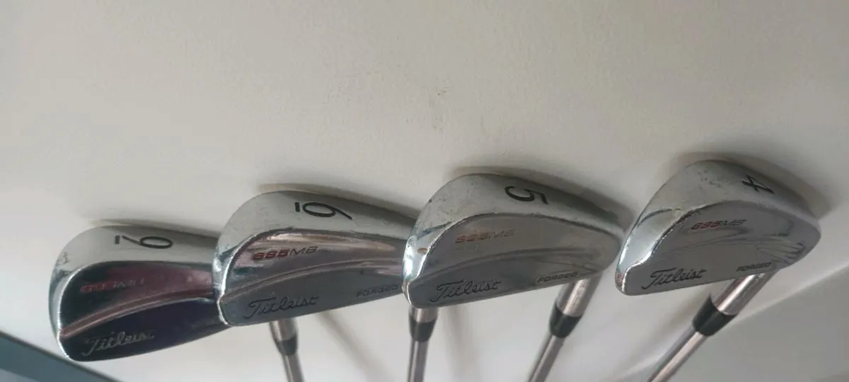 Titleist 695 MB Irons - Image 2