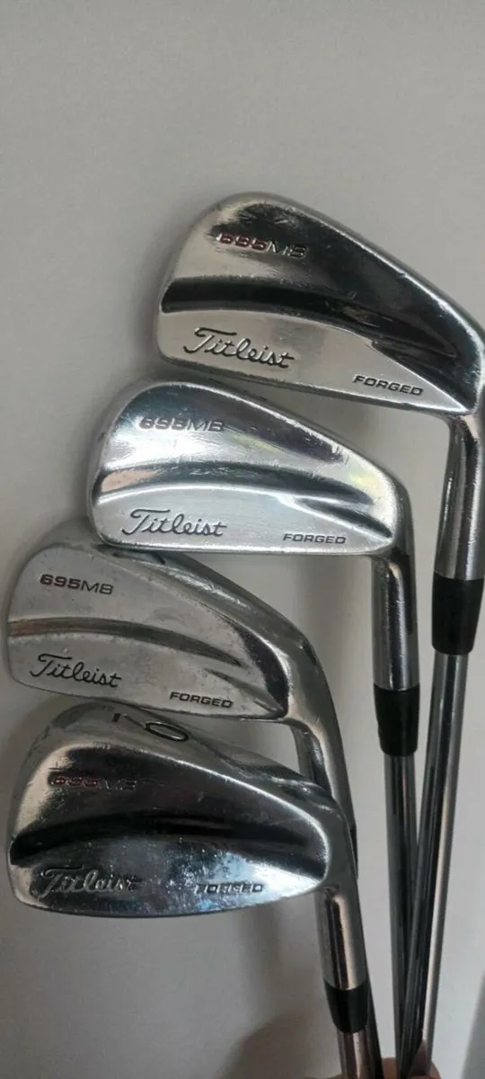 Titleist 695 MB Irons - Image 1