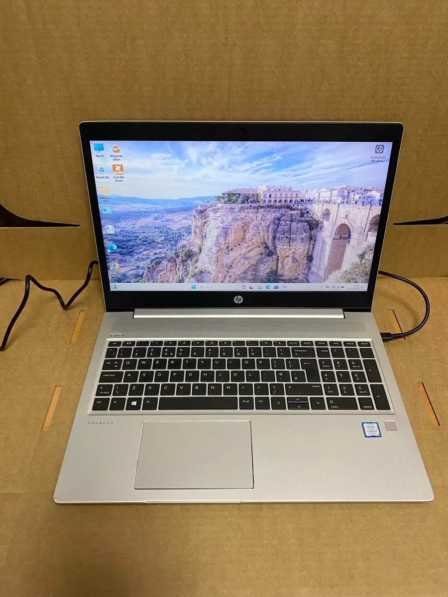 Hp probook 450 G6 / i5 /32gb / 256gb / win 11 - Image 1