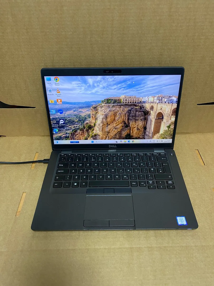 Dell latitude5400 / i5 /32gb / 512SSD / win 11 - Image 1