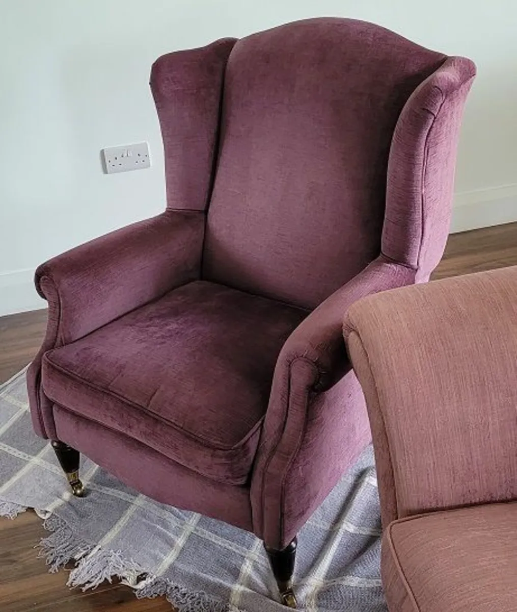 3-piece Suite - Image 2