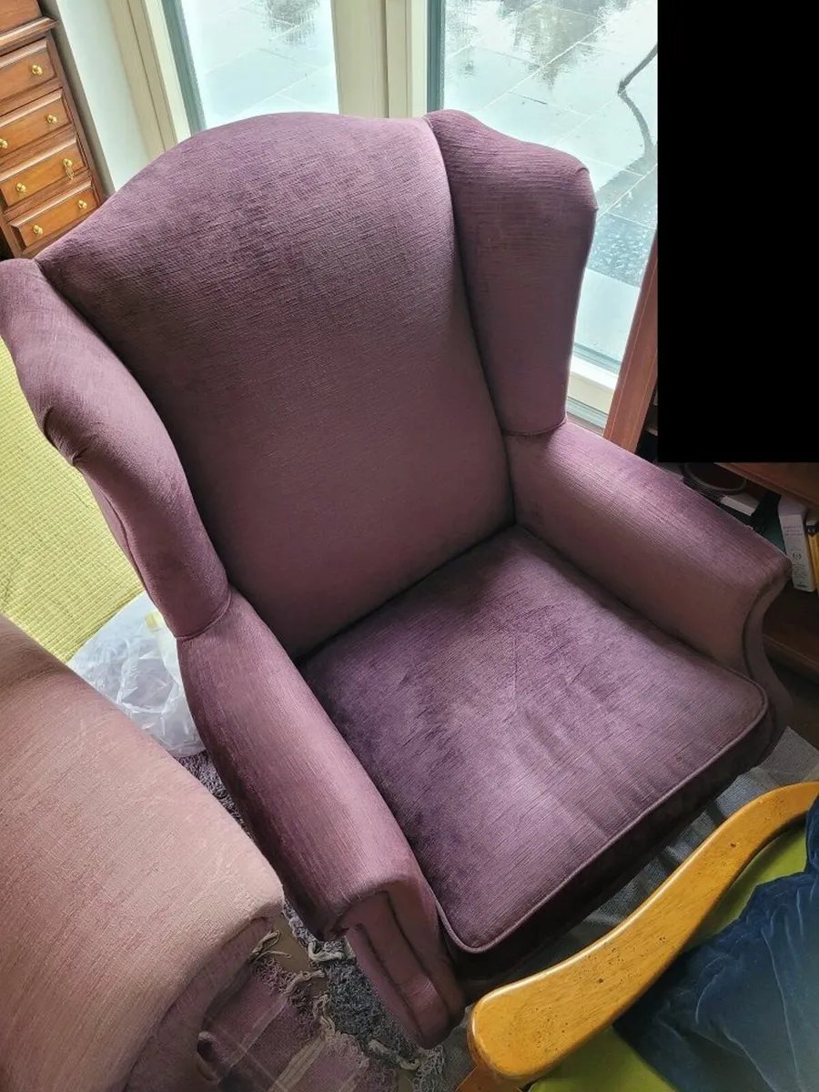 3-piece Suite - Image 4