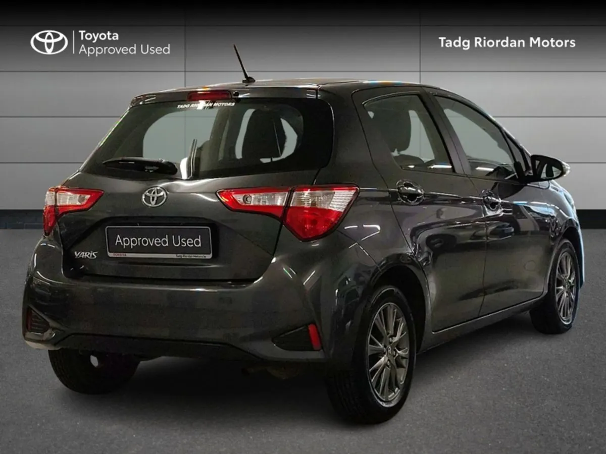 Toyota Yaris 1.0 5DR Luna - Image 2