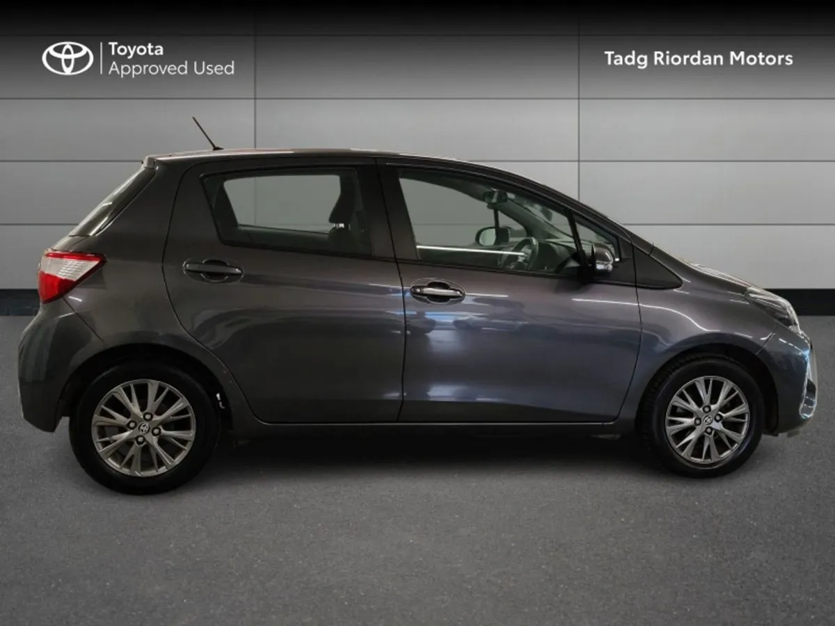 Toyota Yaris 1.0 5DR Luna - Image 3