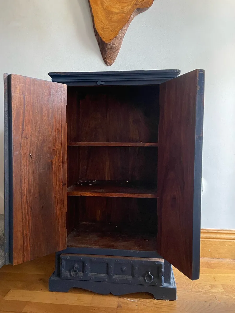 Wooden cupboard - Image 2