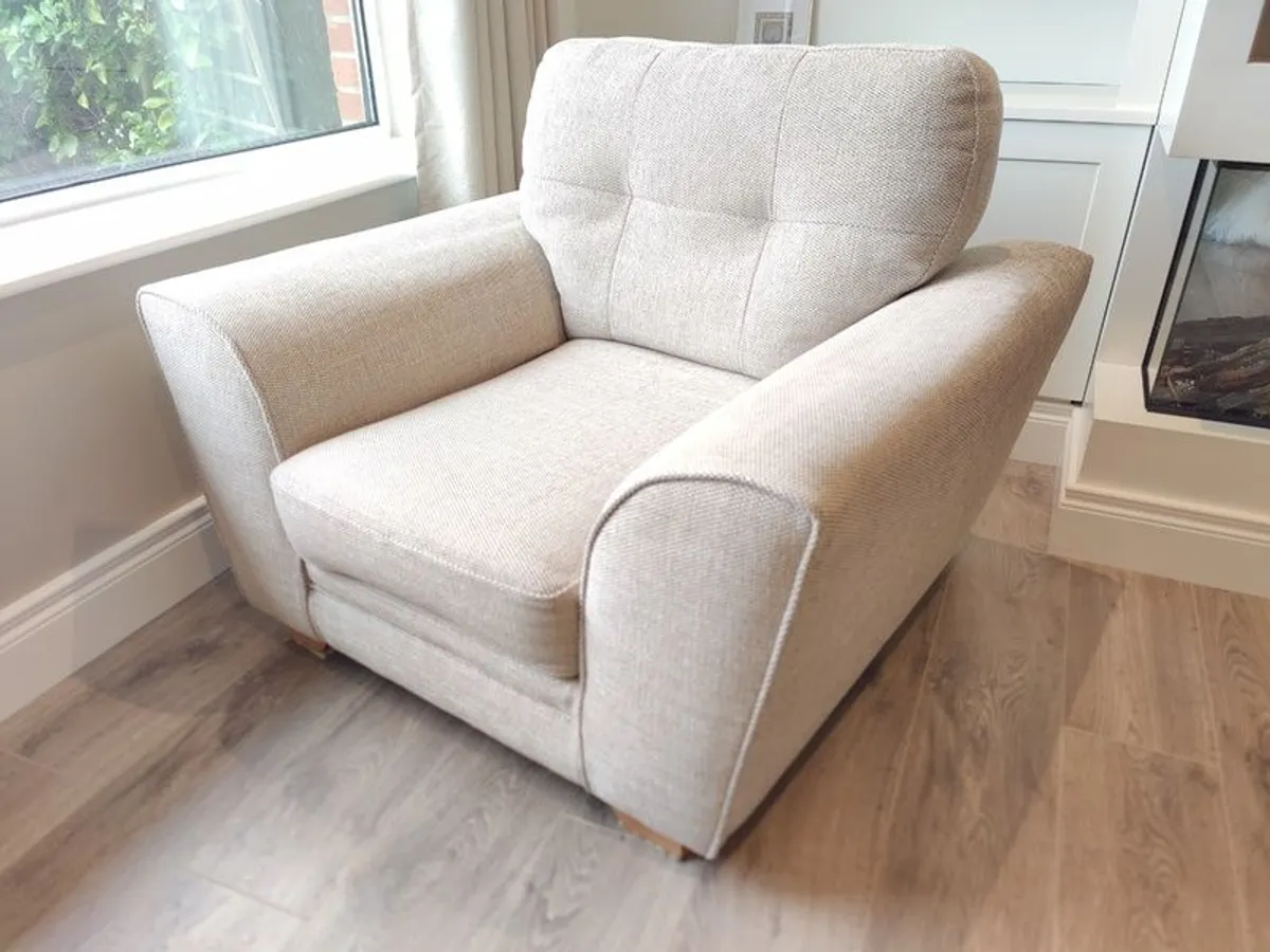 Chair / Sofa / Armchair - Image 2