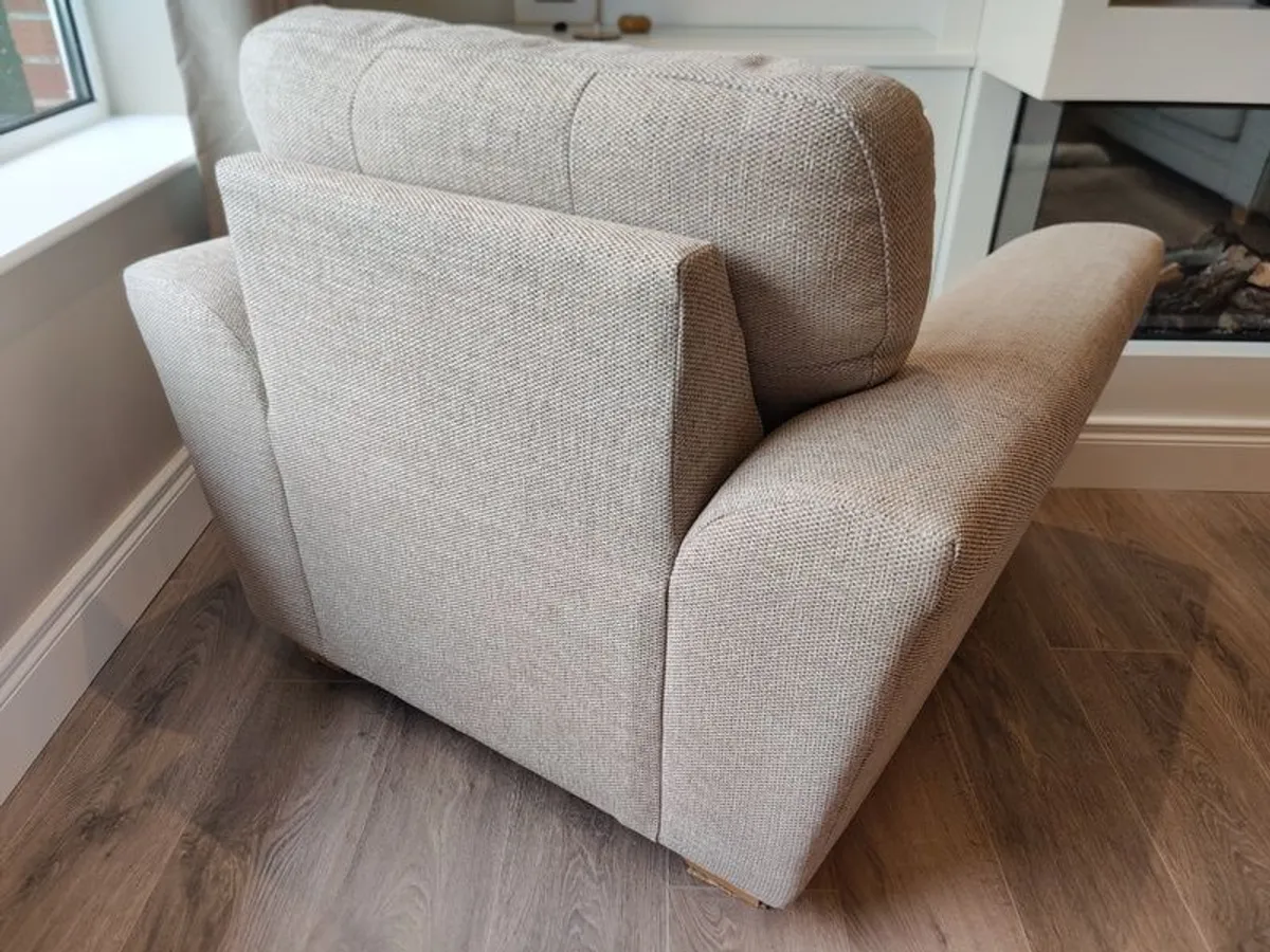 Chair / Sofa / Armchair - Image 3