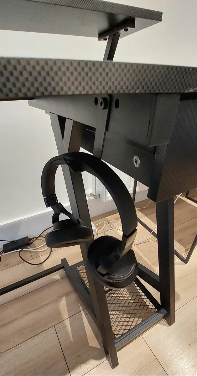 TREETALK Gaming/Home Office Desk - Image 4
