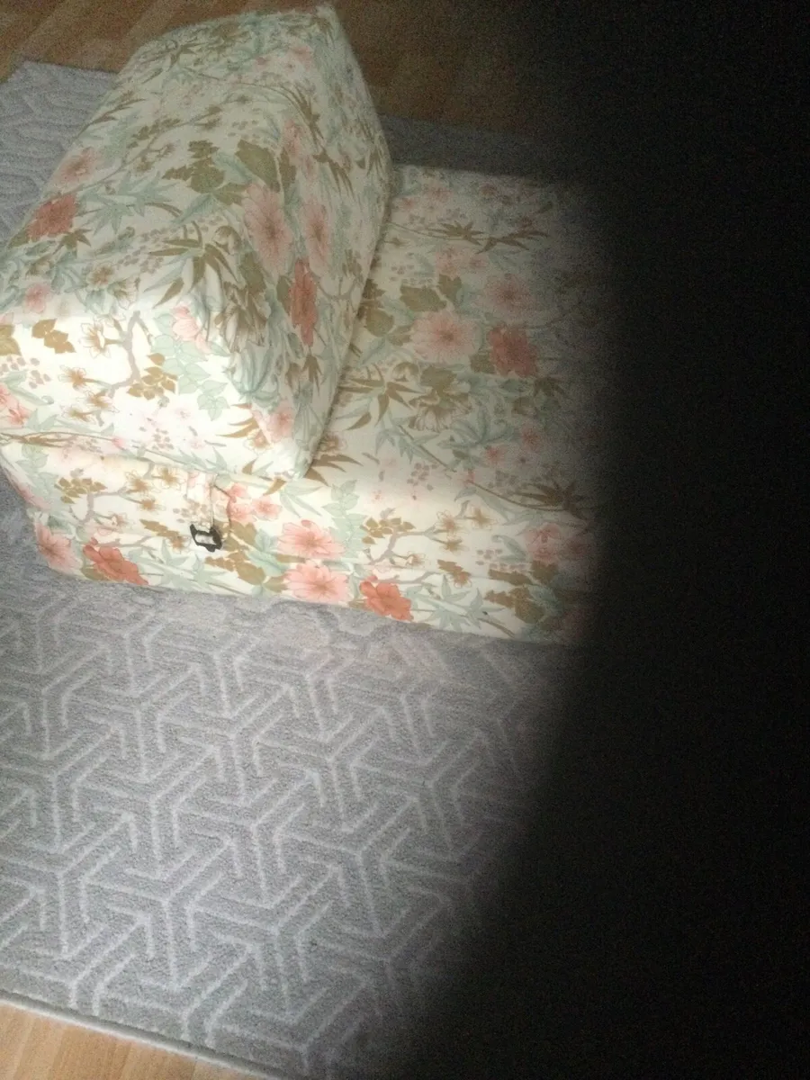 Bed - Image 2