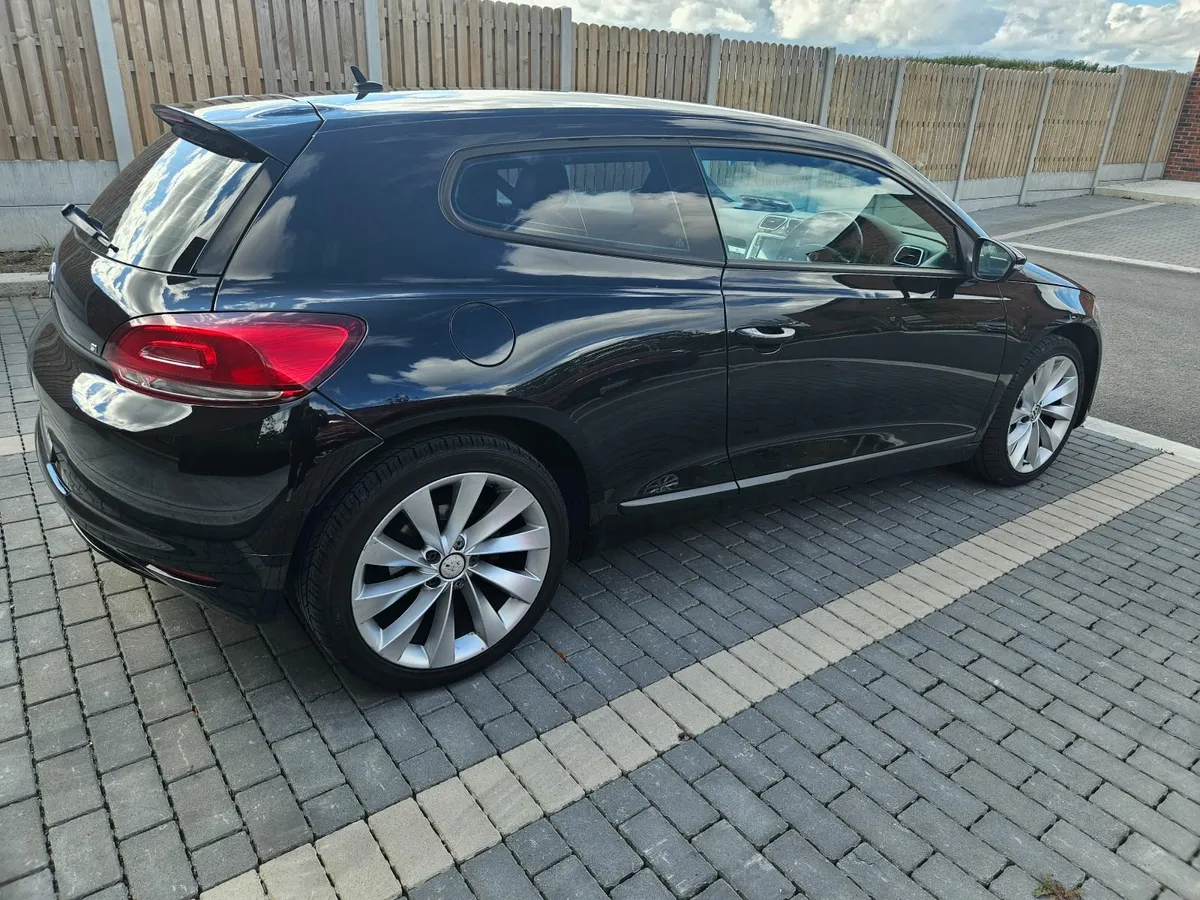 Volkswagen Scirocco 2009 - Image 3