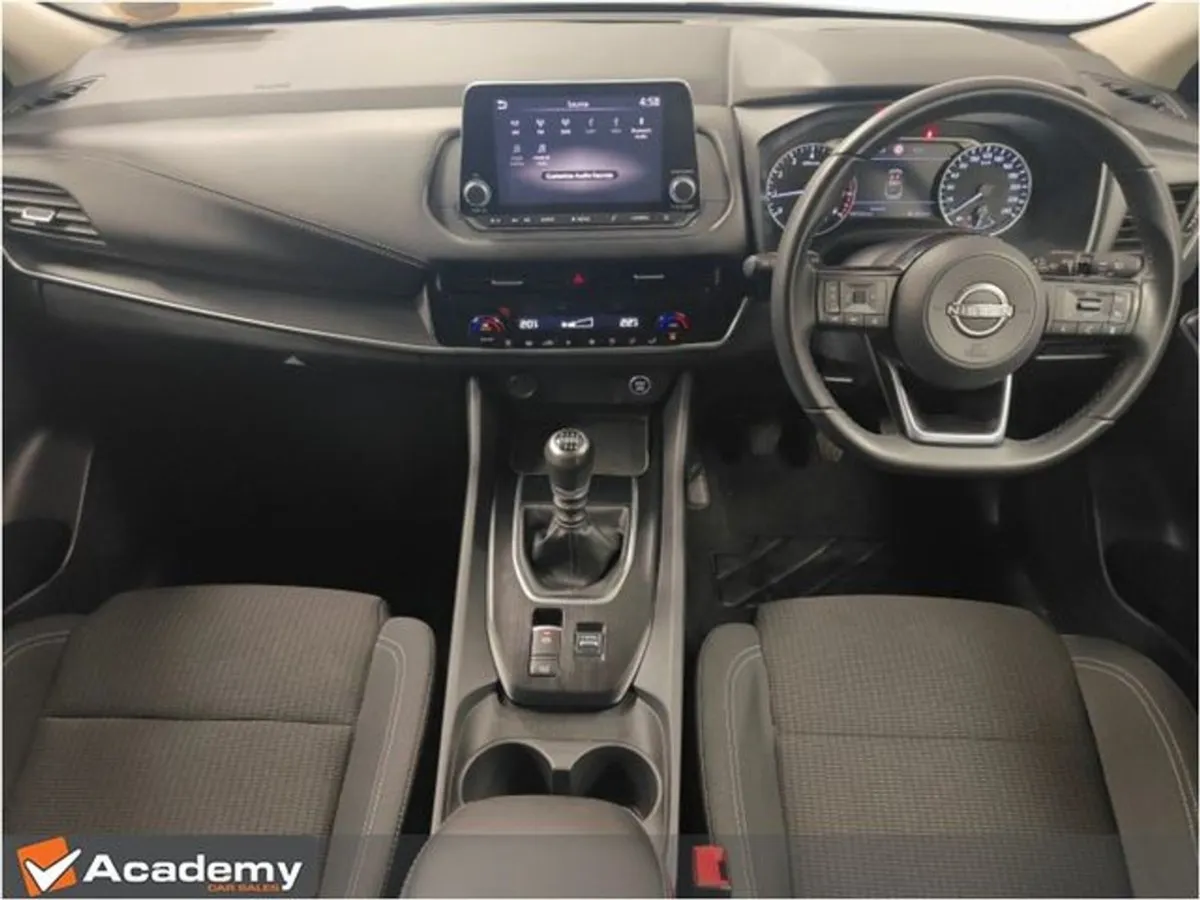 Nissan QASHQAI QQ 1.3 HYB SV MY2 4DR - Image 2