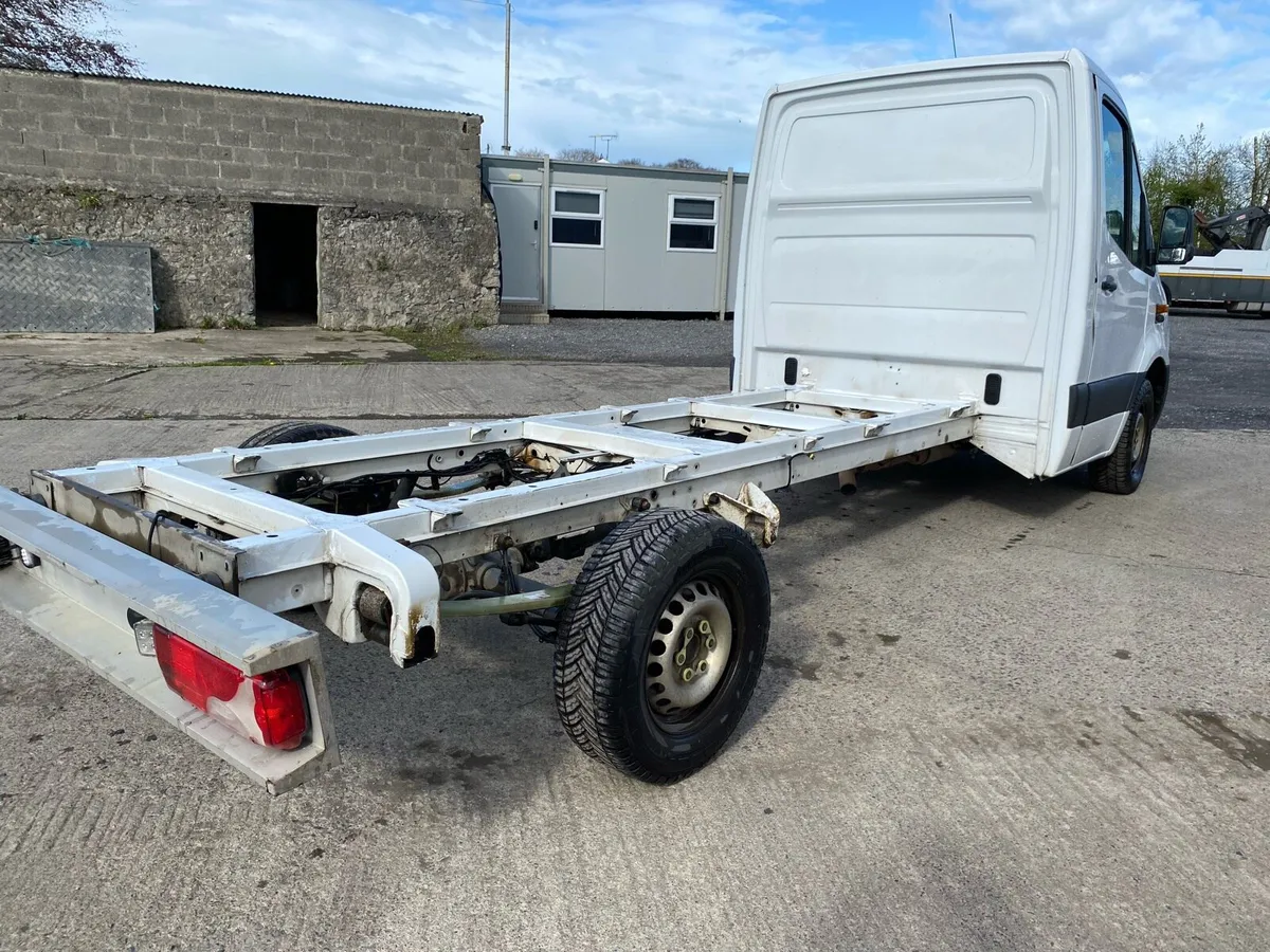 Mercedes sprinter chassis cab - Image 3