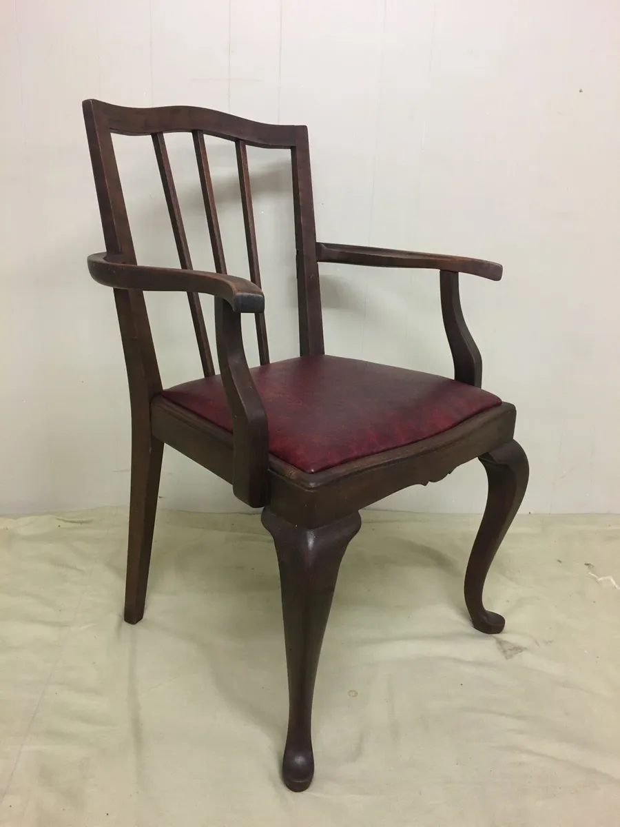 Carver Chair - Image 3