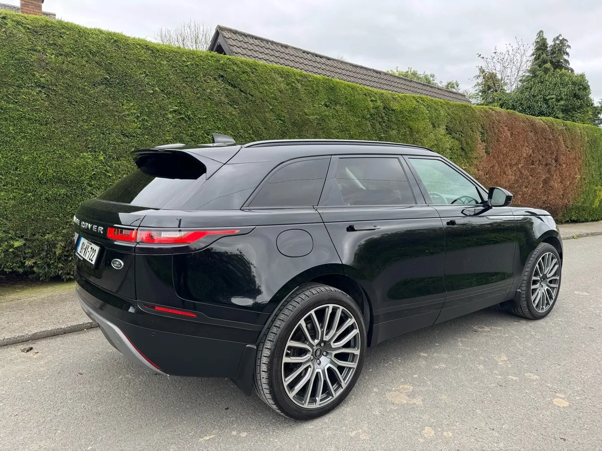 Range Rover velar - Image 3