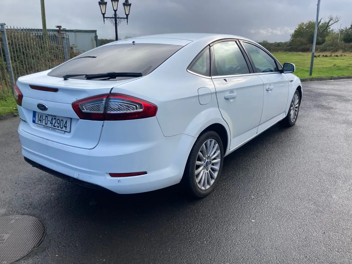 **FORD BREAKING. ***ALL FORDS WANTED** - Image 2
