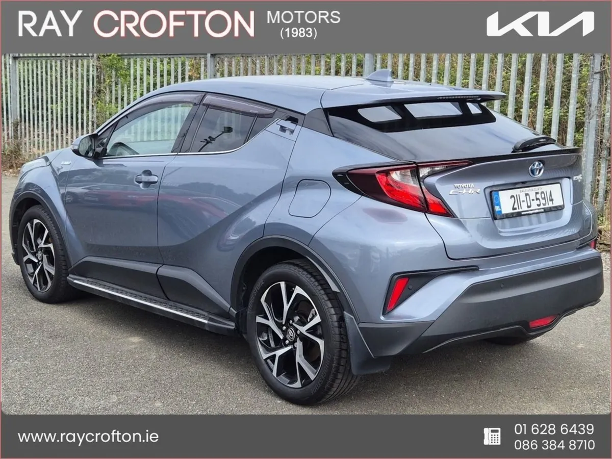 Toyota C-HR 1.8 Hybrid Sport - Image 3