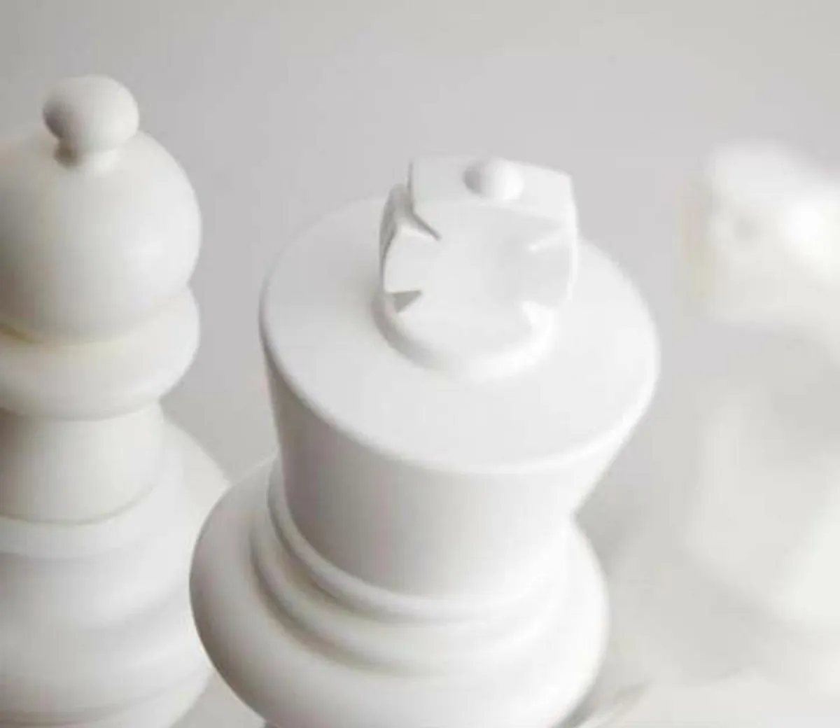 Outdoor garden chess set - Image 2