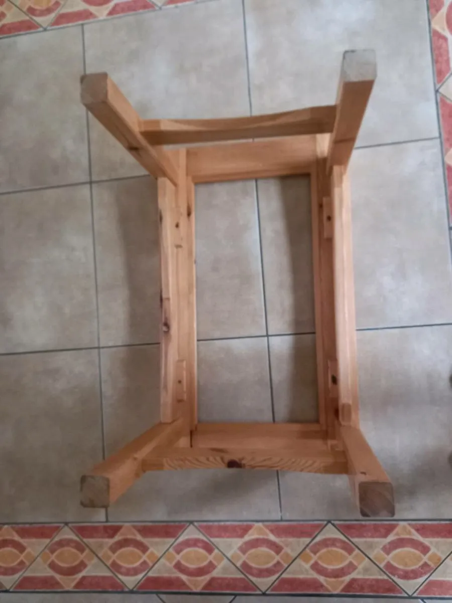 Small Pine Table - Image 2