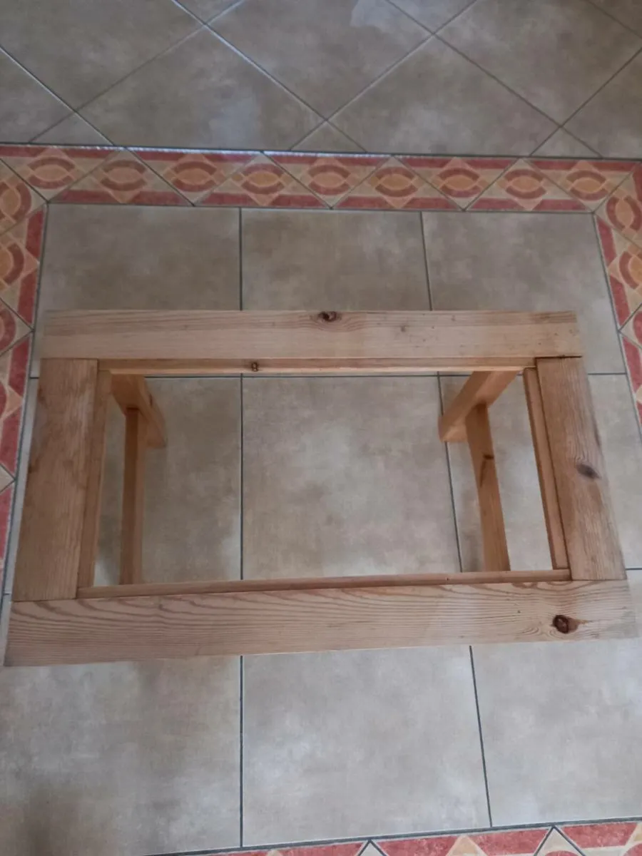 Small Pine Table - Image 3