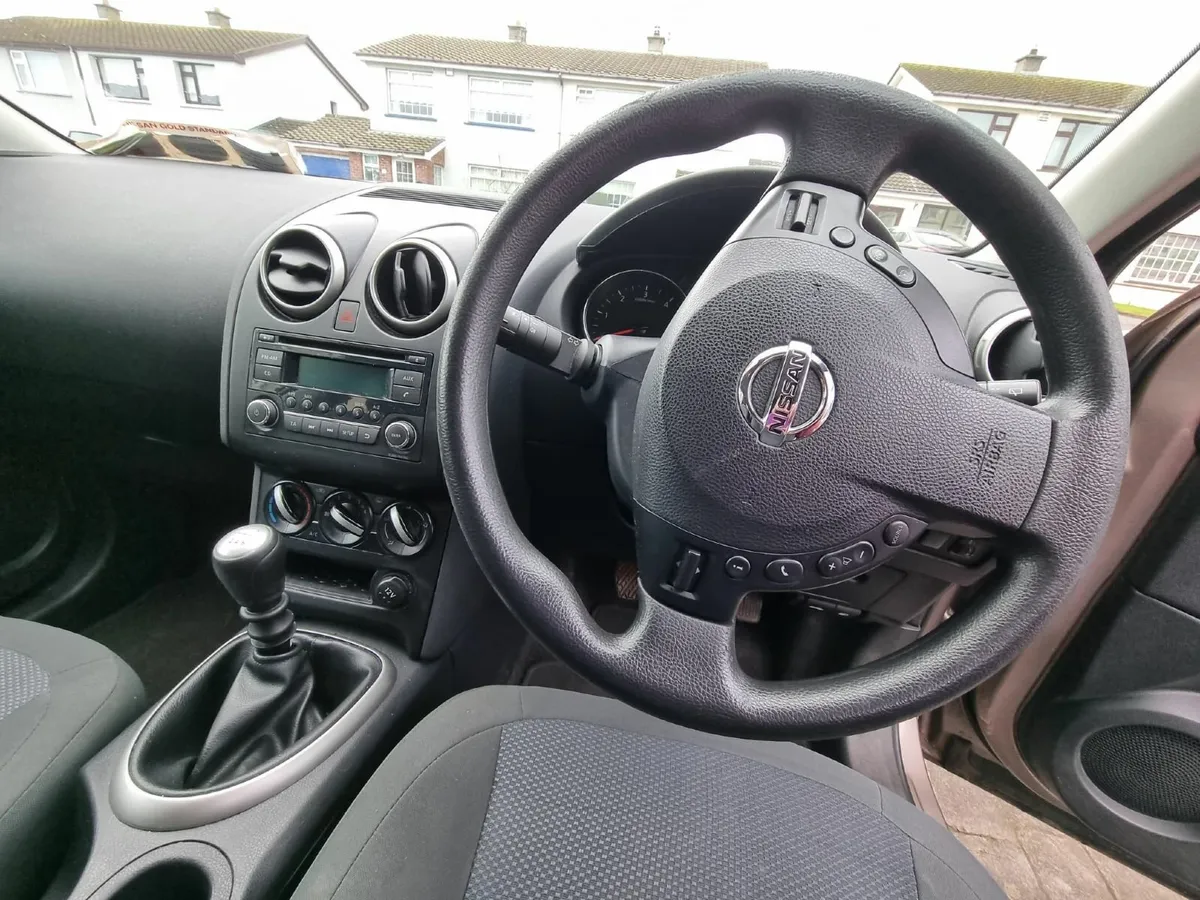 Nissan Qashqai 2012 - Image 4