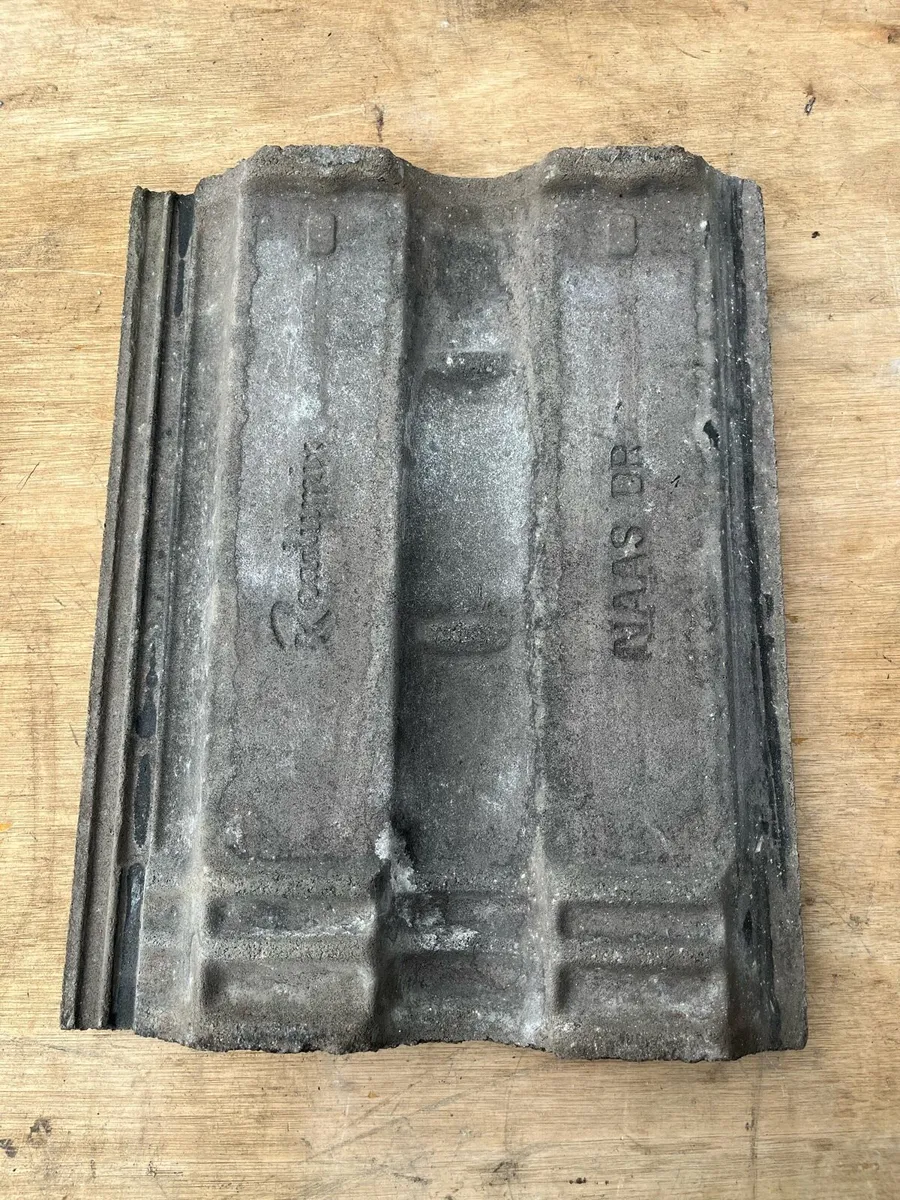 Readymix Double Roman Profile Roof Tile - Image 2