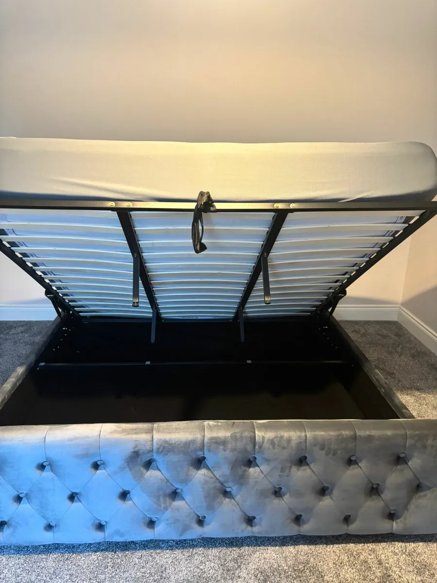 Storage beds - Image 2