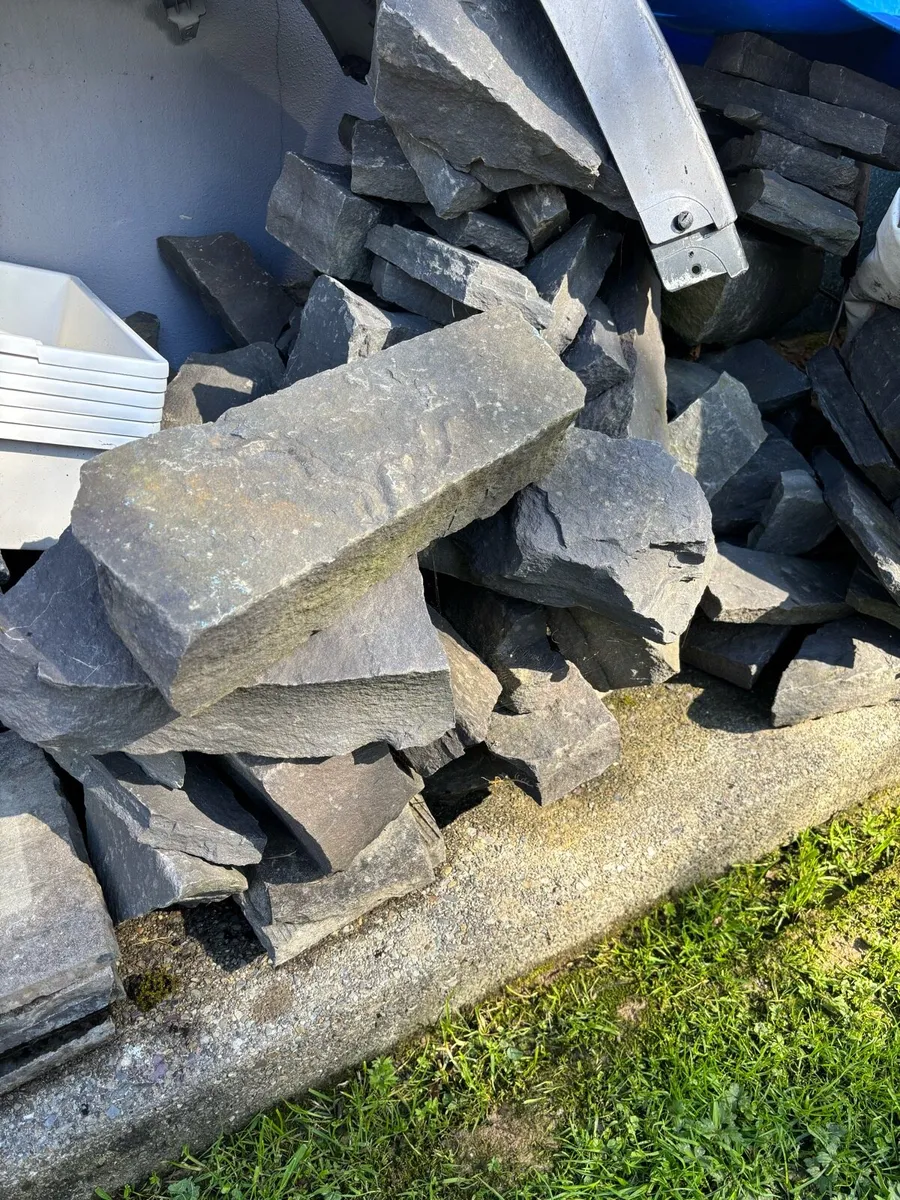 Paving slabs and stone - Image 2