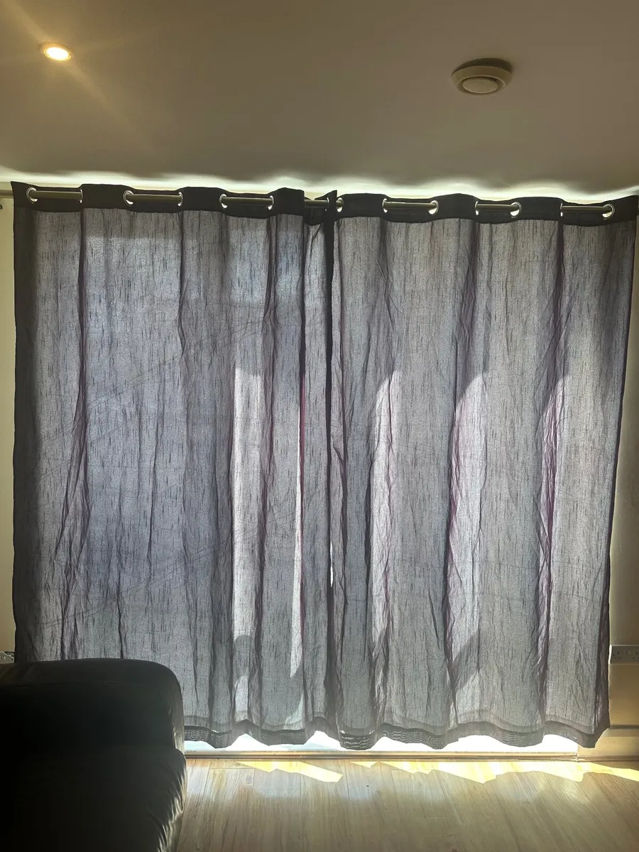 Blinds - Image 3