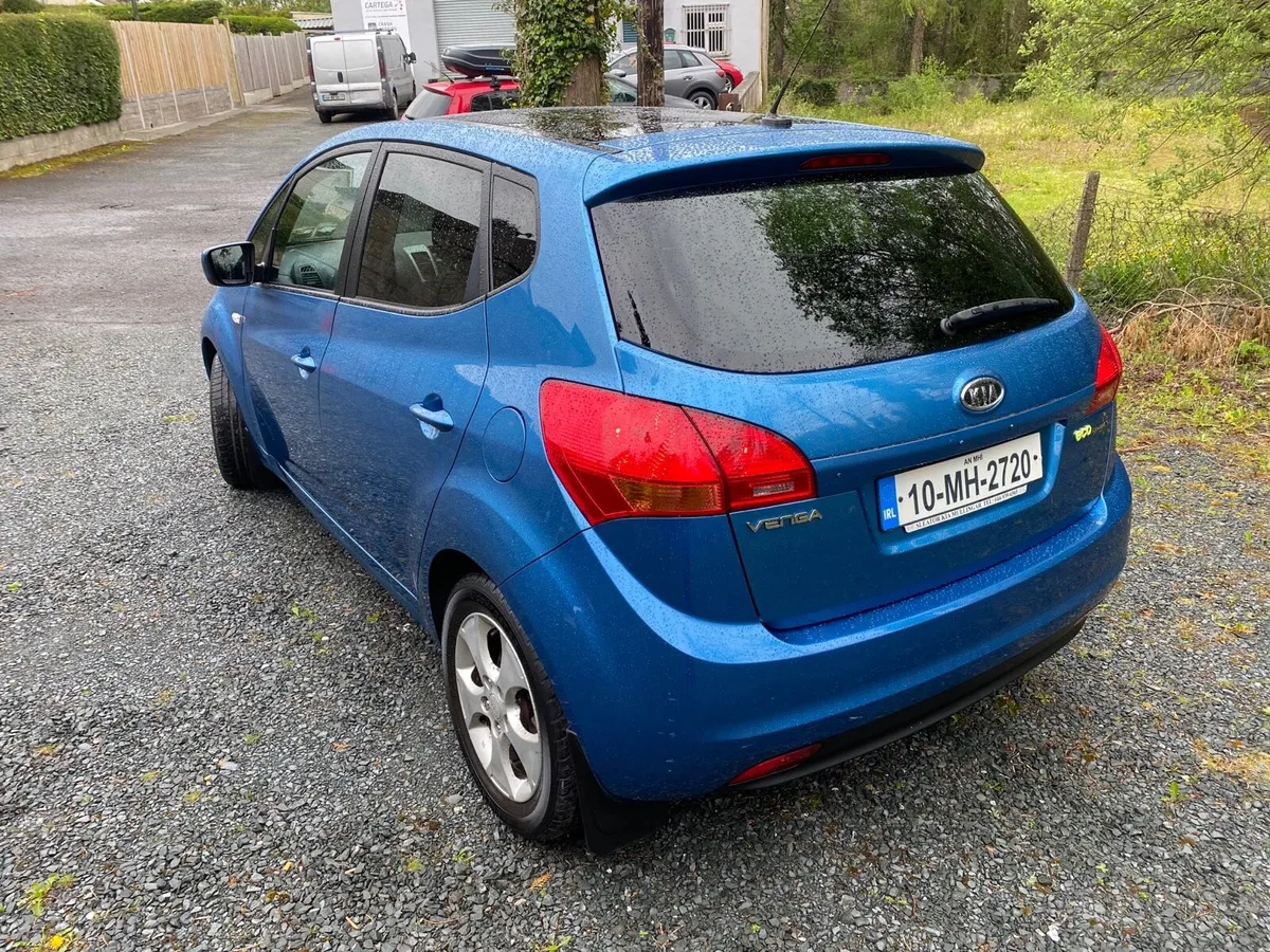 Kia Venga 1.4D - Image 4