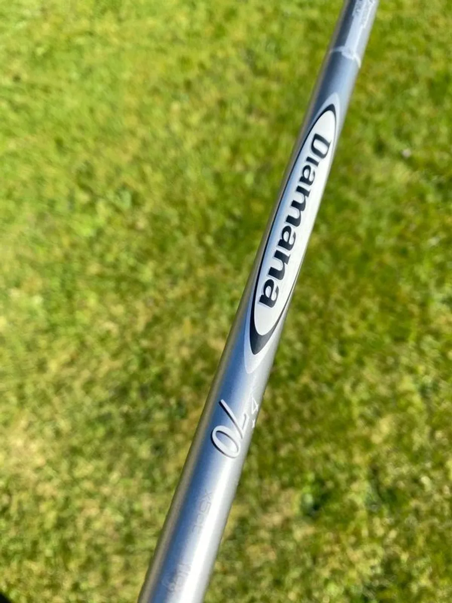 Titleist 915 D4 driver - Image 4