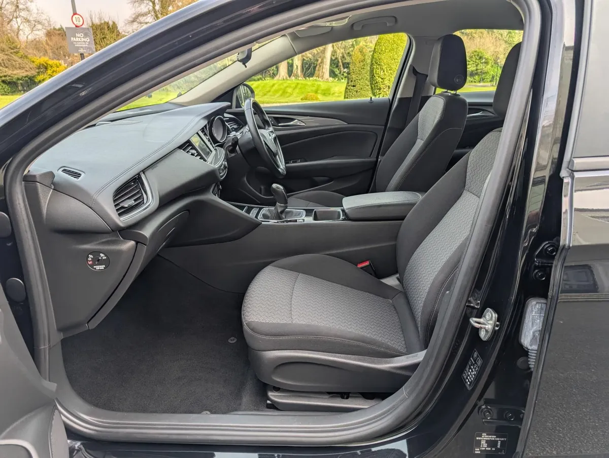 OPEL INSIGNIA 2019 NCT 04/2027 LOW MILES 79KMLS - Image 4