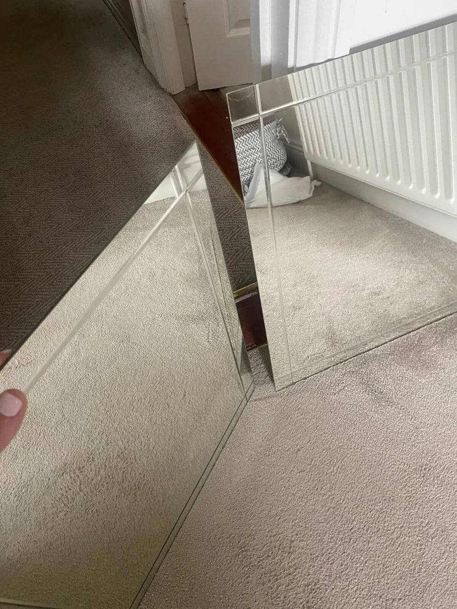 2 x Mirrors - Image 3