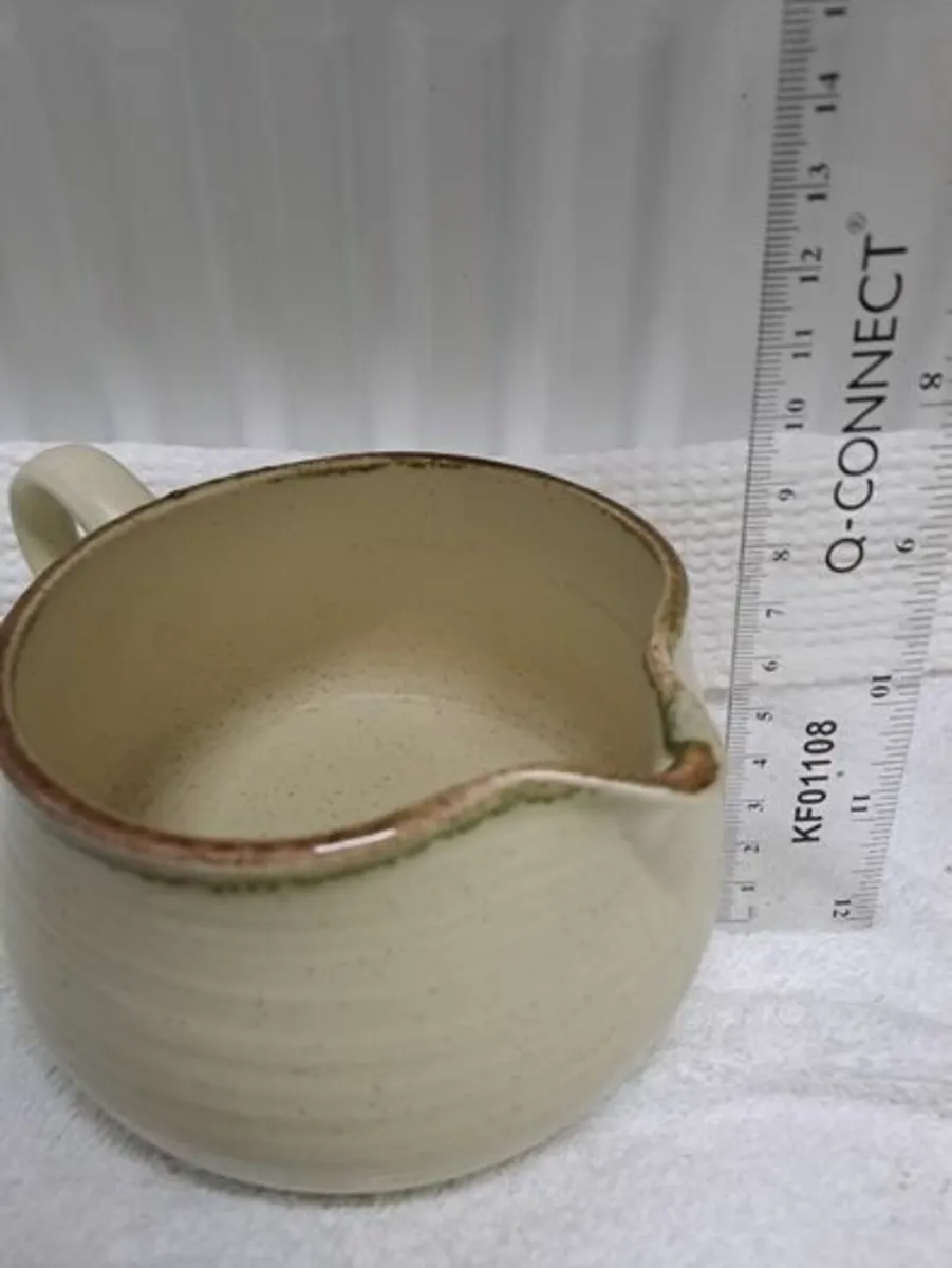 Franciscan earthenware pitcher - Image 2