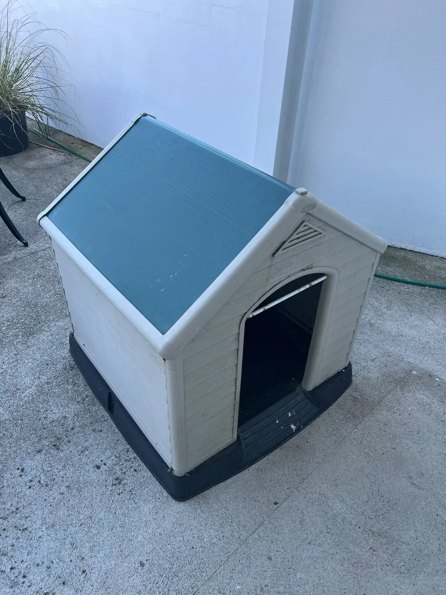 Kennel - Image 1