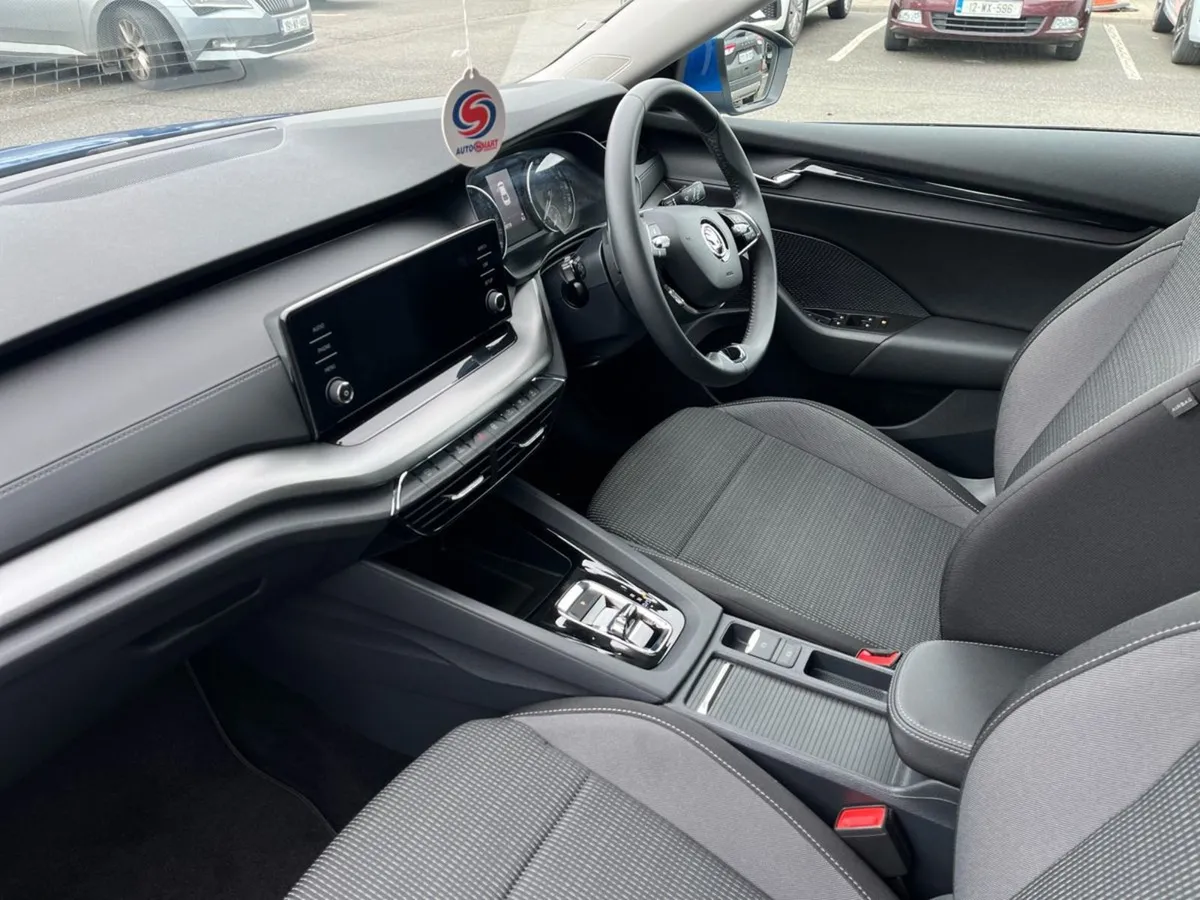 Skoda Octavia Ambition 2.0tdi 115HP DSG - MAY Mad - Image 3