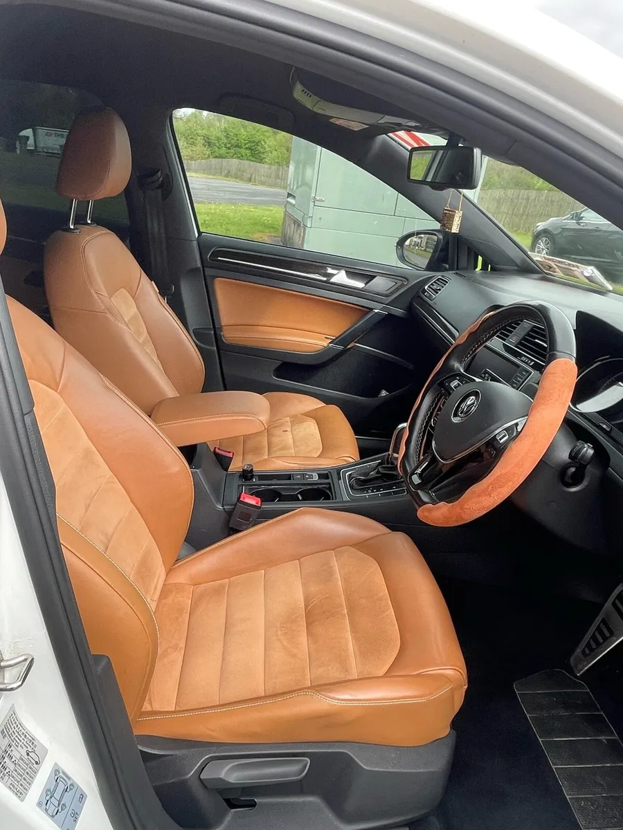 Golf TSI 1.4 petrol 2014 - Image 2