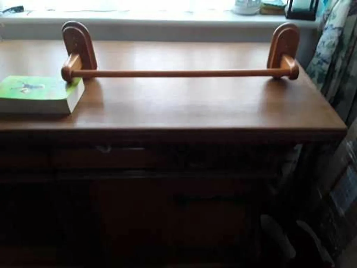 Single pine towel rail new condition