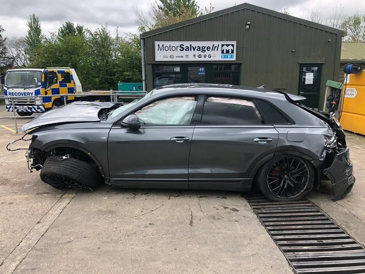 2025 AUDI Q8 3 LTR HYBRID - Image 1
