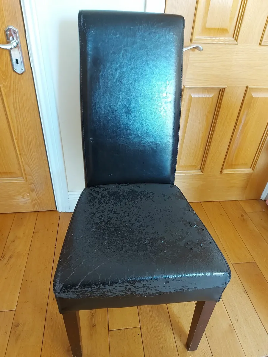 FREE TO TAKE  AWAY 6 Kitchen Chairs - Image 3