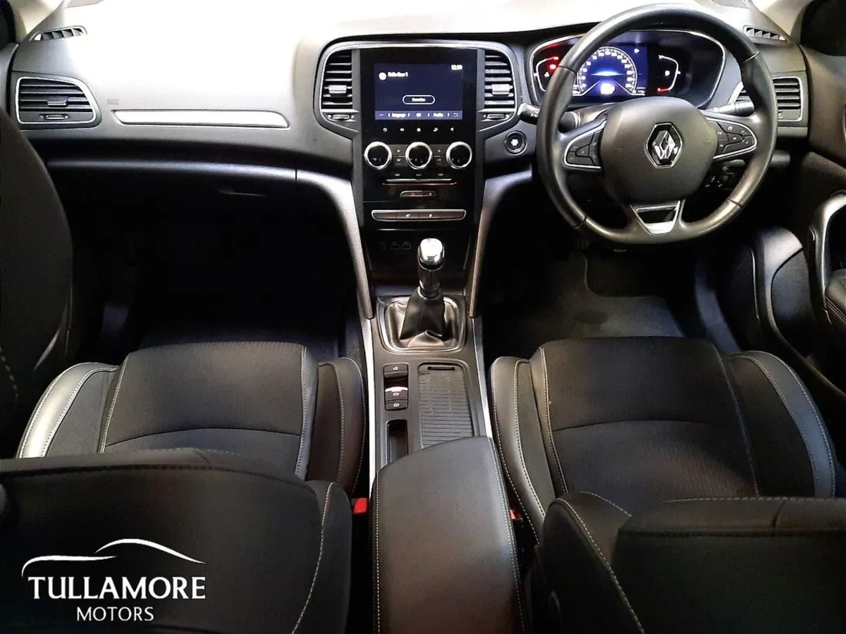 Renault Megane 1.3 TCe 140 GPF Iconic GC - Image 2