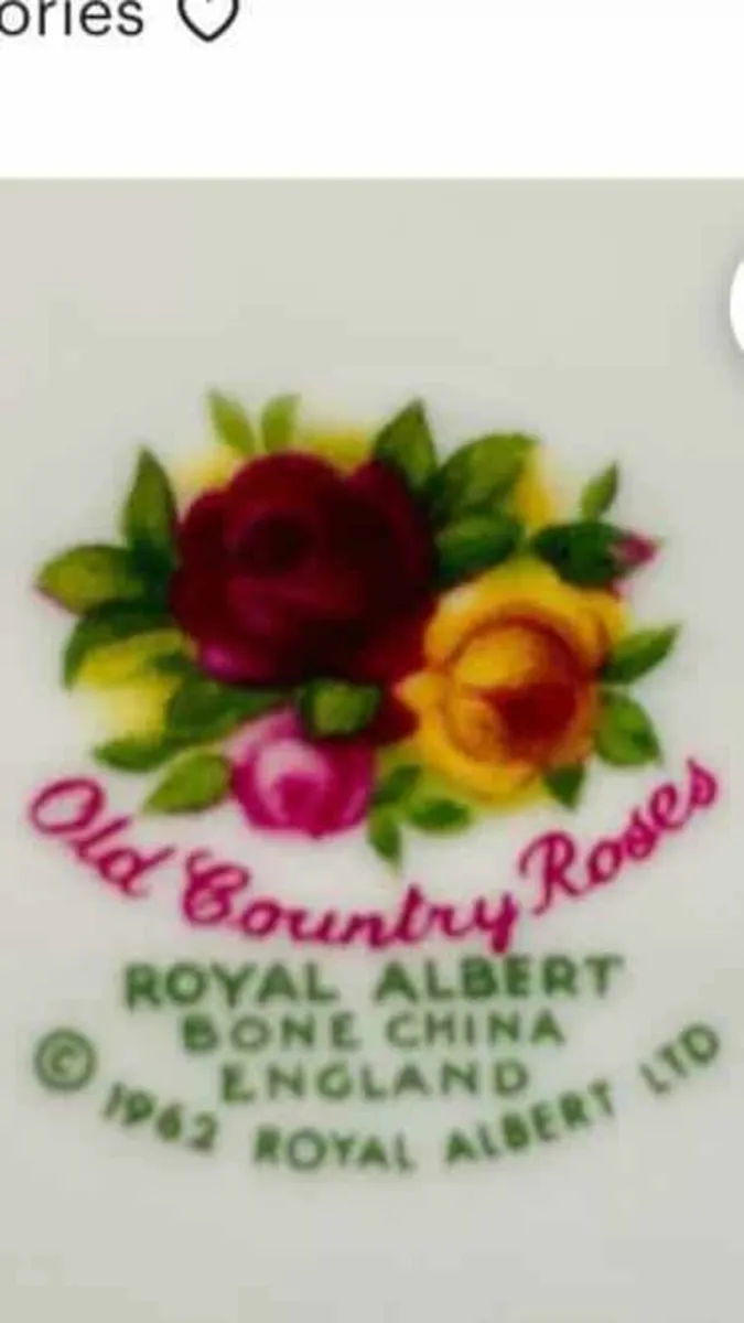 Royal Albert Old Country Rose China 6 place set - Image 2