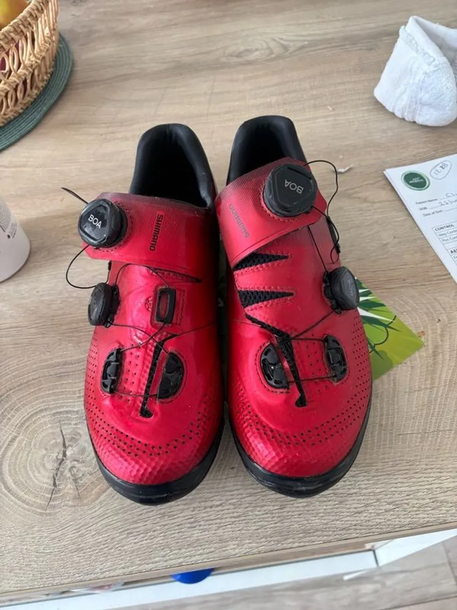 Shimano XC702 cycling shoes - like new - Image 3