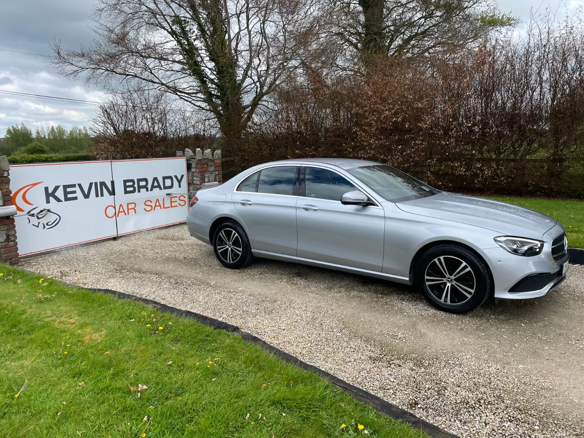 MERCEDES-BENZ E220 D ELEGANCE/SPORT 2.0 LITRE A/T - Image 1
